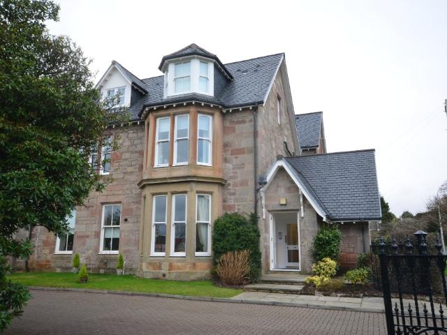 Apartment for rent in Craigendoran, Helensburgh