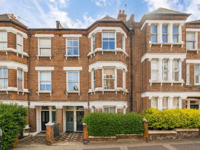 Apartment for rent in London Borough of Wandsworth, Greater London