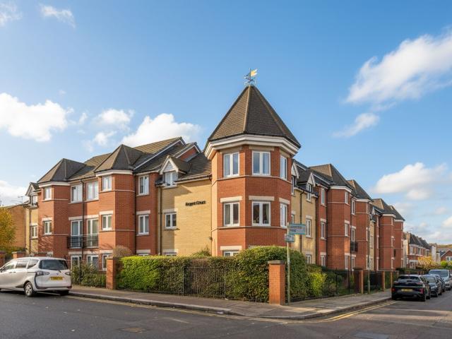 Apartment for rent in Barnet Vale, Greater London