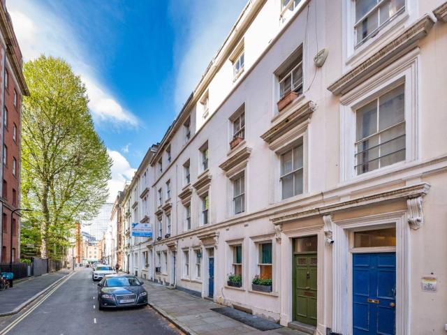 Apartment for rent in Saint Giles, Bloomsbury