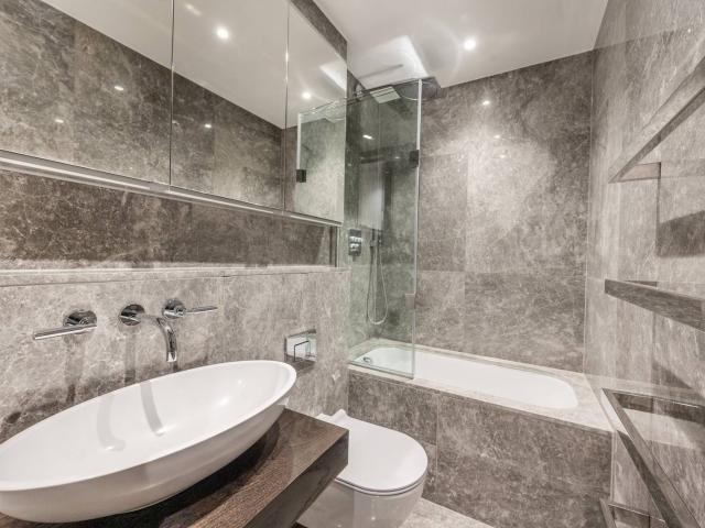 Apartment for rent in Earl's Court, Greater London