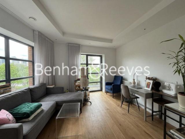 Apartment for rent in London City Island, Blackwall