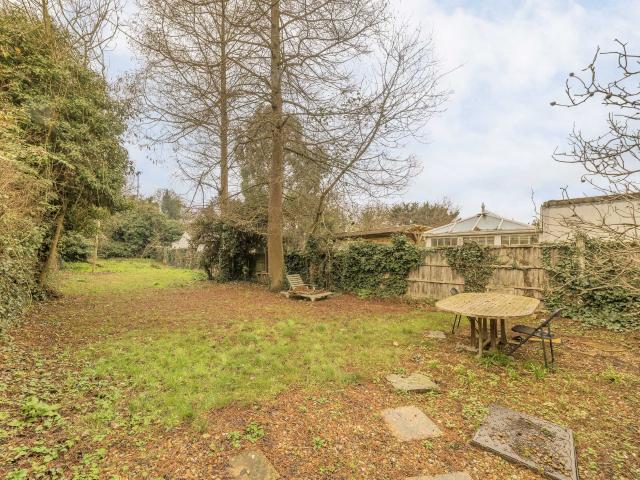 Apartment for rent in Childs Hill, Greater London