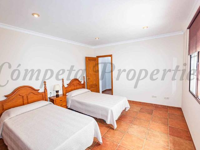 Apartamento en alquiler en Maro, La Axarquía