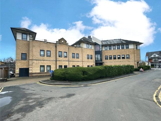 Apartment for rent in Heol-las, Surrey