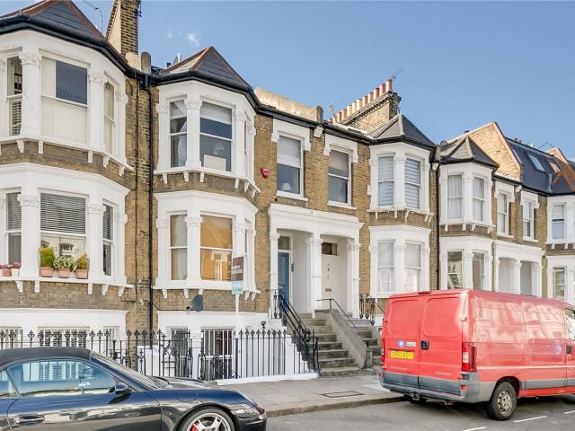 Apartment for rent in London Borough of Hammersmith and Fulham, Greater London