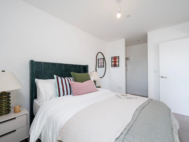 Apartment for rent in Roding Riverside, Greater London