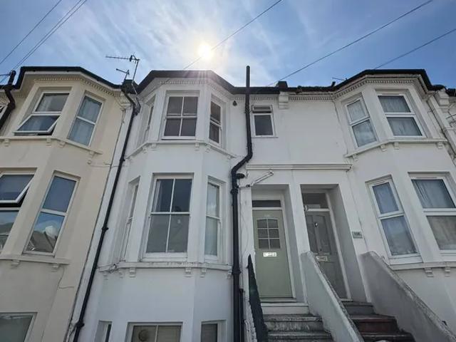 Apartment for rent in Aldrington