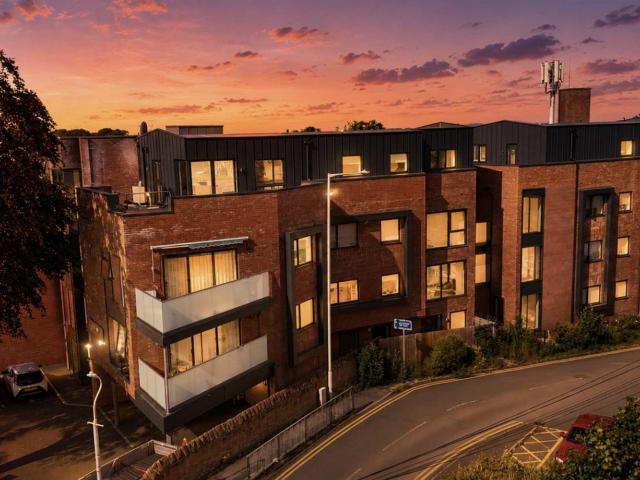 Apartment for rent in Heswall, Wirral