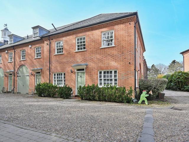 Apartment for rent in Kingswood, North Watford