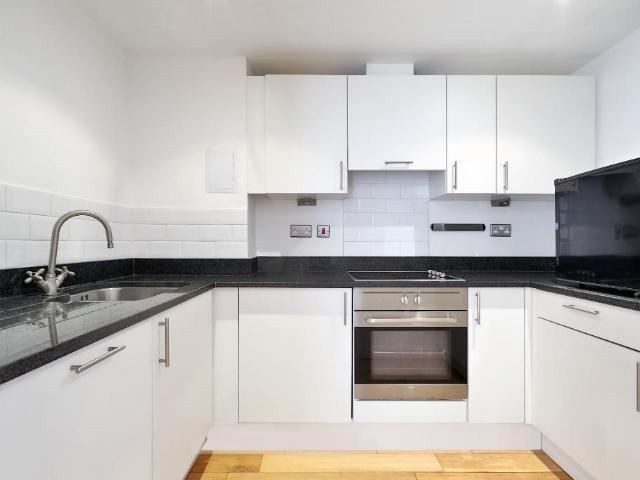 Apartment for rent in London Borough of Hackney, Greater London
