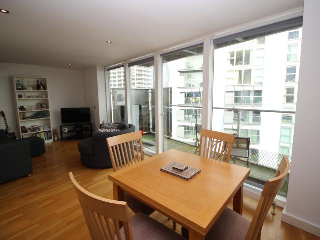 Apartment for rent in Salford Quays, Salford