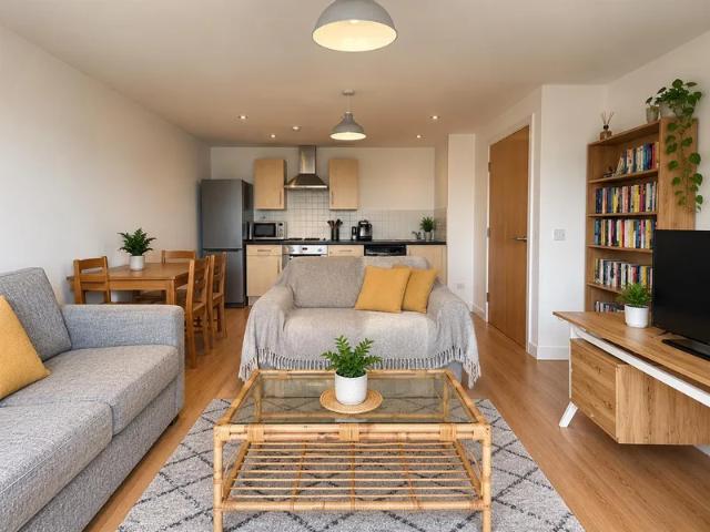 Apartment for rent in Calderstones