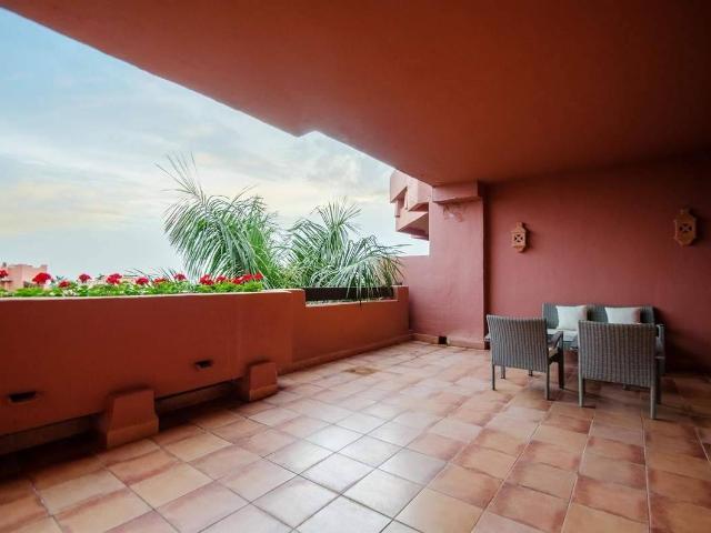Apartamento en alquiler en Resinera-Voladilla, Costa del Sol Occidental