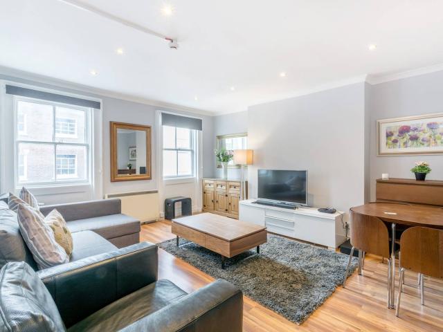 Apartment for rent in Marylebone, Greater London