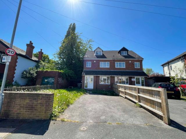 Apartment for rent in Burley, West Yorkshire