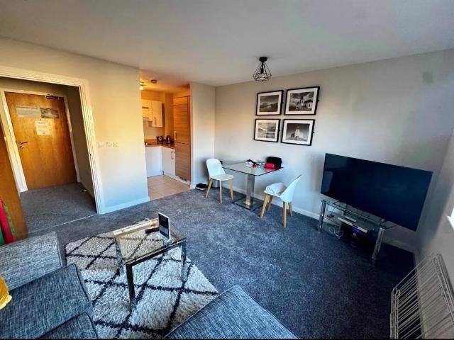 Apartment for rent in Falcon Lodge, Wales