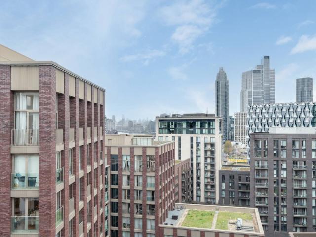 Studio for rent in Nine Elms, Greater London