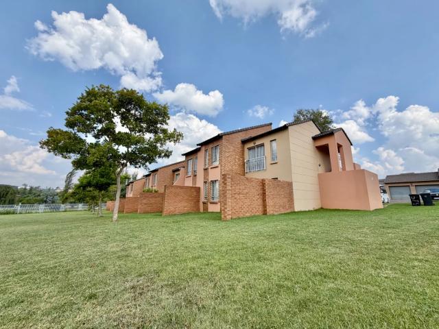 Apartment for rent in Johannesburg Ward 92, Midrand