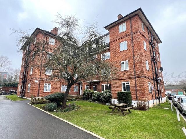 Apartment for rent in Greater London