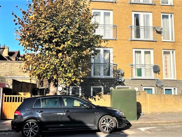 Apartment for rent in London Borough of Croydon, Greater London