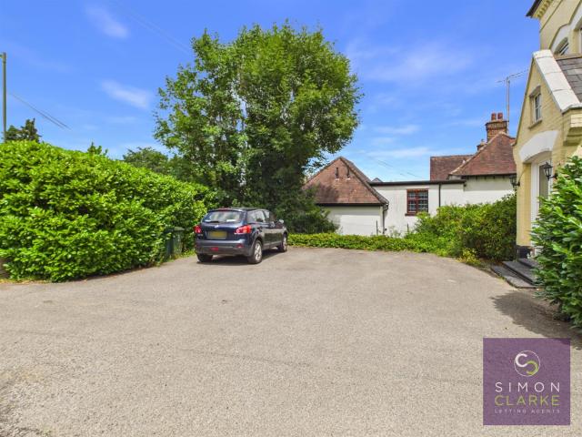 Apartment for rent in East Barnet, Greater London