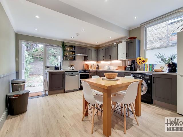 Apartment for rent in Balham, Greater London
