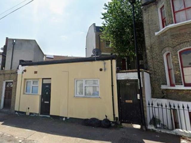 Apartment for rent in East Greenwich, Greater London