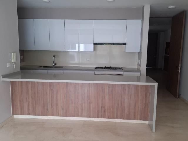 Apartamento en arriendo en Pance, Cali