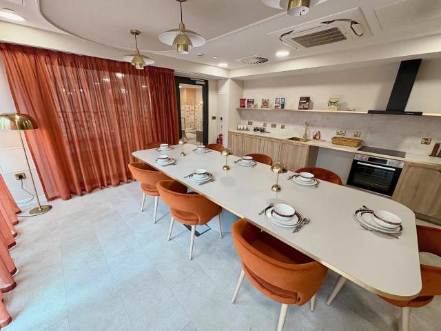 Apartment for rent in Park Central, Birmingham