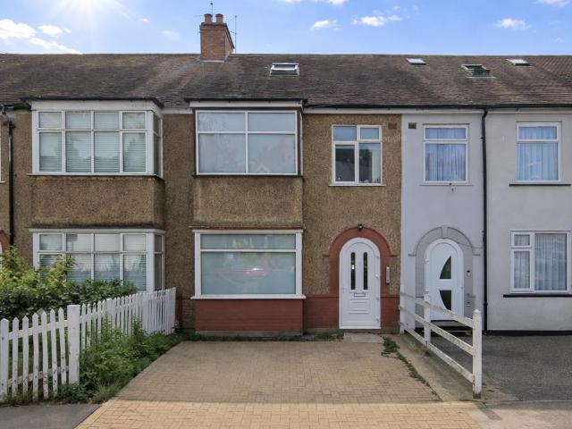 Apartment for rent in Lane, Greater London