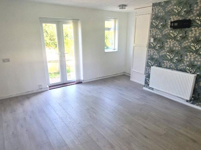 Apartment for rent in Thingwall, Wirral