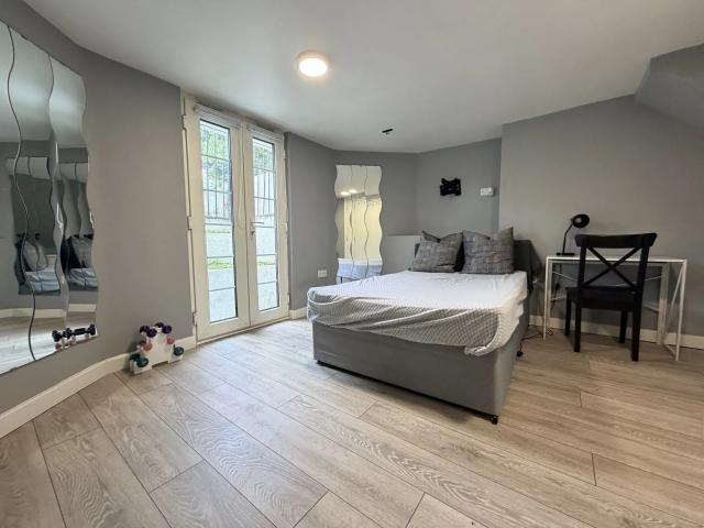 Apartment for rent in Stirchley, West Midlands