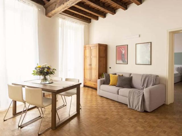 Appartamento in affitto a Sant'Agostino, Como