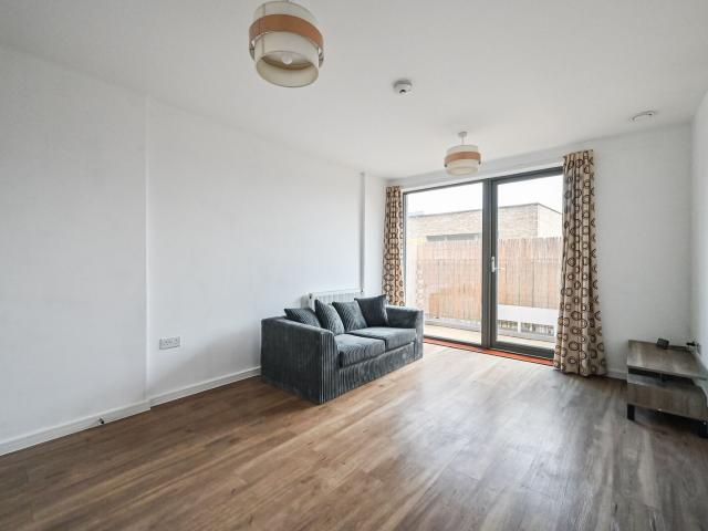 Apartment for rent in London Borough of Newham, Greater London