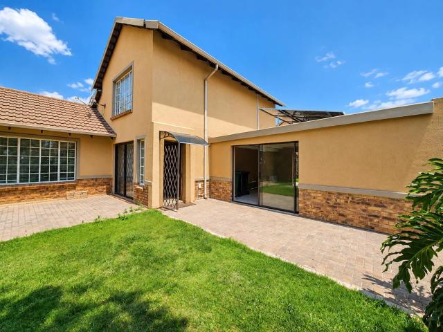 Apartment for rent in Ekurhuleni Ward 100, Kempton Park
