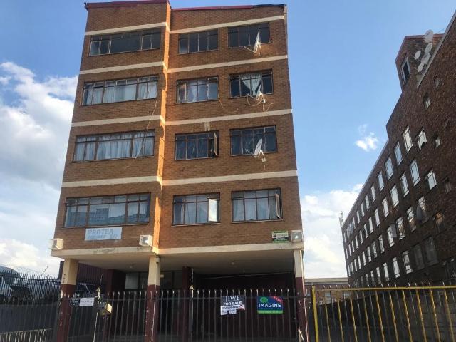 Apartment for sale in Waterkloof, Gauteng