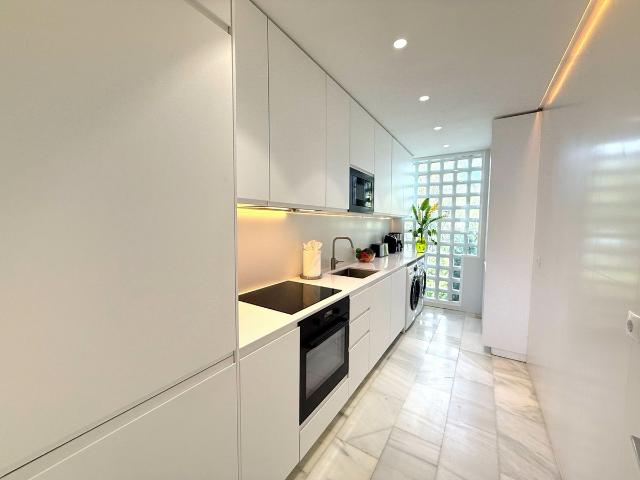 Apartamento en alquiler en Marbella