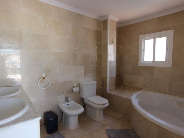 Apartamento en alquiler en Marbella