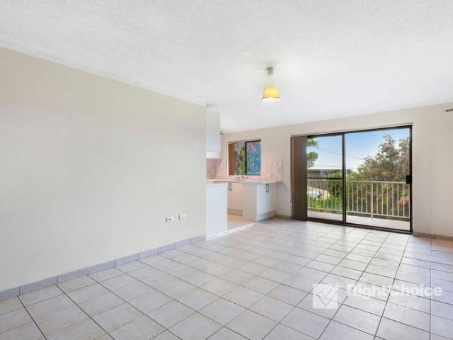 Apartment for rent in Lake Heights, Wollongong City Council