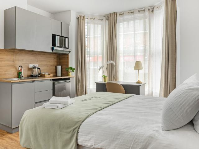Apartment for rent in Abbey Park, Barton In Fabis