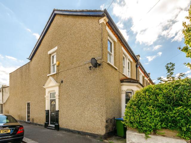 Apartment for rent in London Borough of Waltham Forest, Greater London
