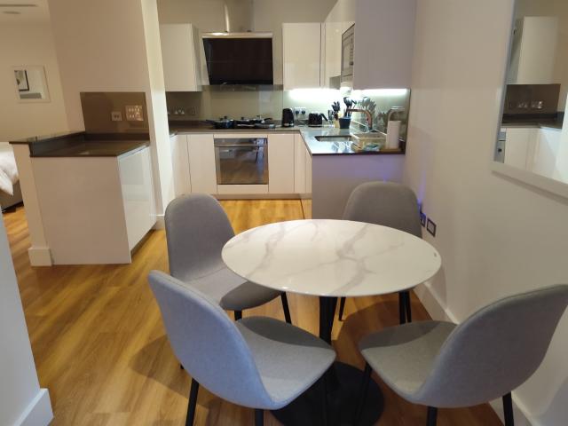 Apartment for rent in Victoria, Greater London