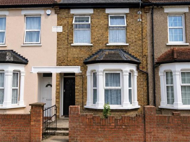 Apartment for rent in London Borough of Ealing, Greater London
