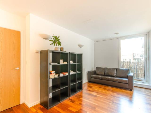 Apartment for rent in South Hackney, Greater London
