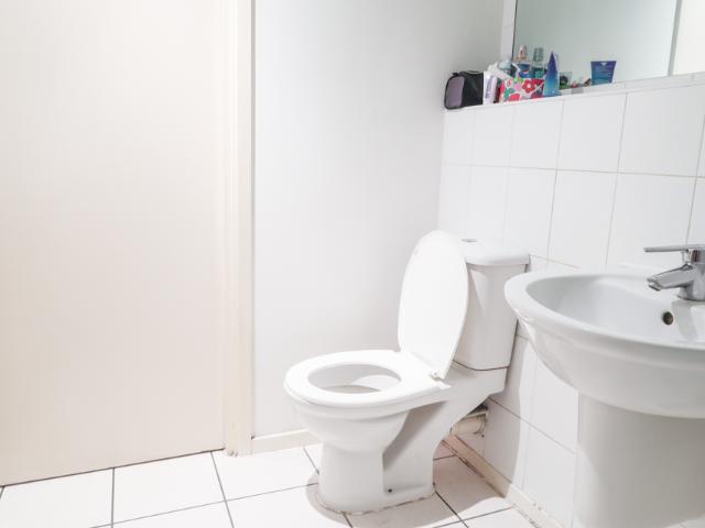 Apartment for rent in Poplar Grove, Greater London