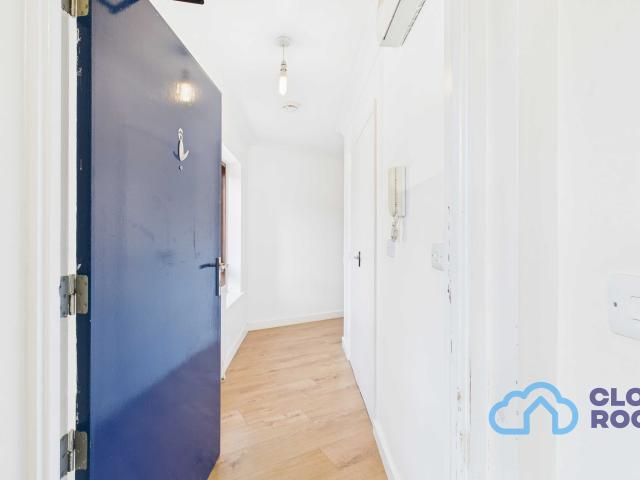 Apartment for rent in Bromley-by-Bow, Poplar Grove