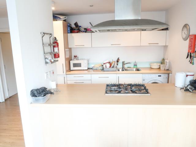 Apartment for rent in Poplar Grove, Greater London