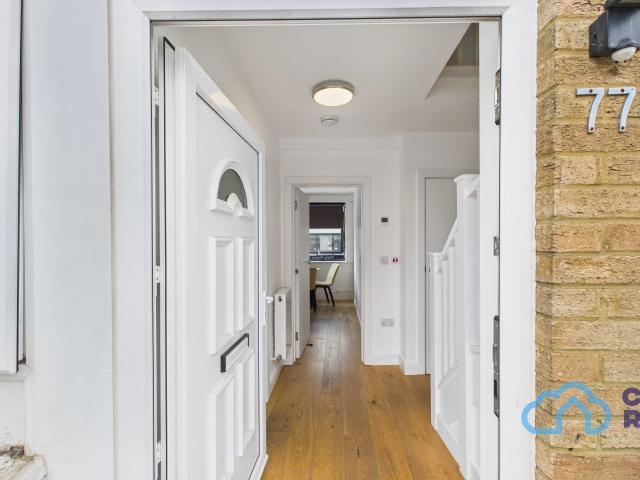 Apartment for rent in Farnborough, Hampshire