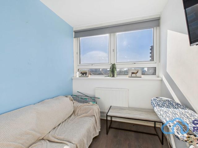 Apartment for rent in Bromley-by-Bow, Poplar Grove